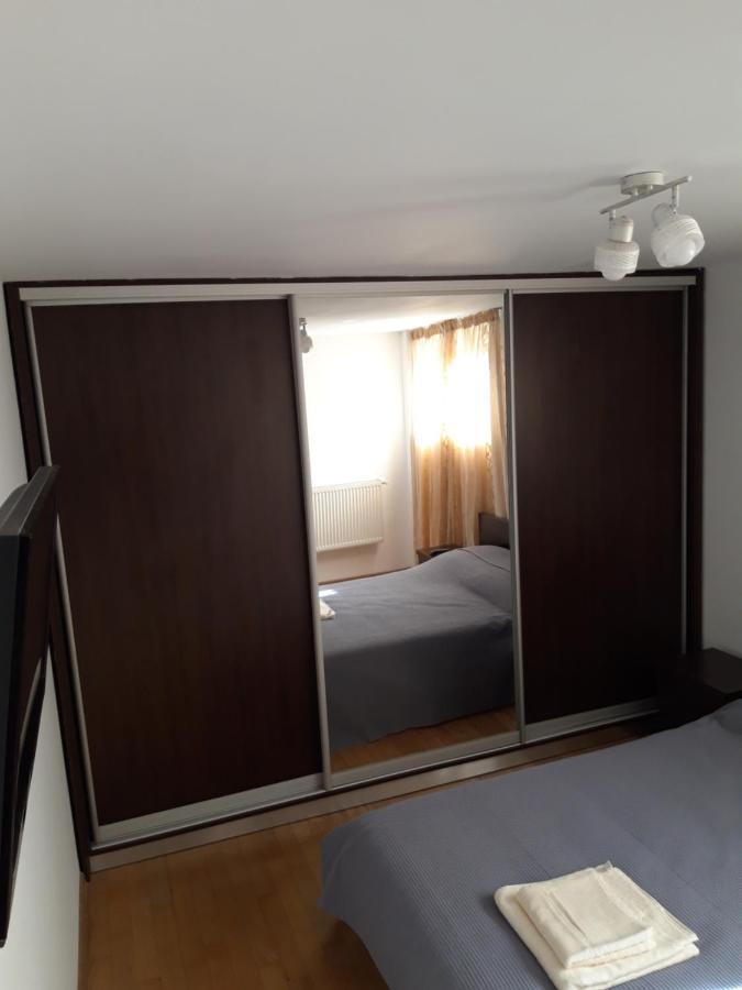Papas Apartments Bucurestii Noi Buitenkant foto