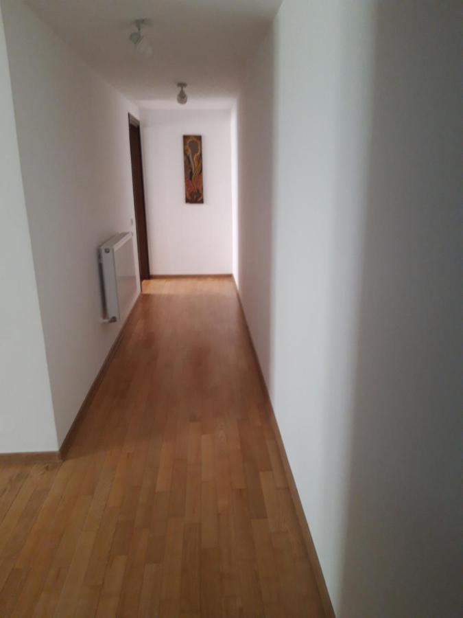 Papas Apartments Bucurestii Noi Buitenkant foto